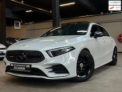 Mercedes-Benz A-klasse - 200 Business Solution AMG Pano/Carplay/Camera/Sfeerverlichting