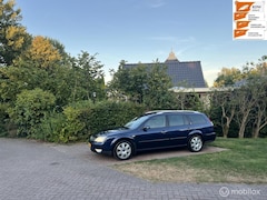 Ford Mondeo Wagon - 2.0-16V Ghia Executive bj 2004