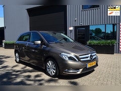 Mercedes-Benz B-klasse - 180 Ambition | Xenon | Automaat | Trekhaak