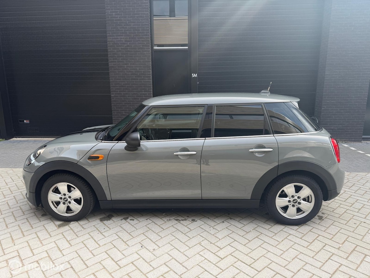 MINI 5-Deurs - 1.5 One - AutoWereld.nl