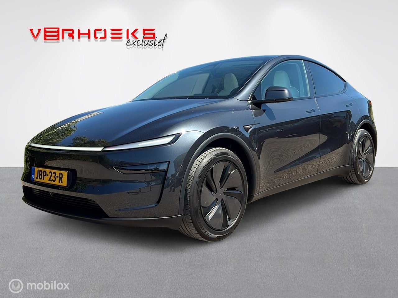 Tesla Model Y - Premium RWD I Stealth Grey I 8000km!! I BTW!! - AutoWereld.nl