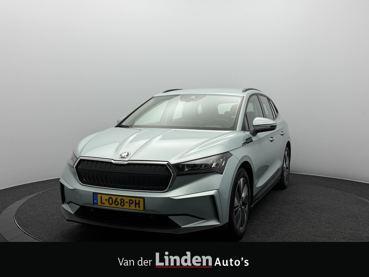 Skoda Enyaq iV - 60 SOH 94,4% | Trekhaak Elektrisch | Camera | Navigatie | Carplay&Android - AutoWereld.nl