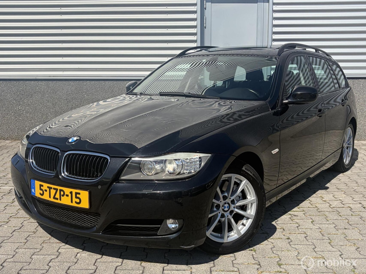 BMW 3-serie Touring - 320d High Executive 320d High Executive - AutoWereld.nl