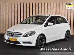 Mercedes-Benz B-klasse - 180 Ambition Automaat 77dkm NL-auto 2e eig. Trekhaak Xenon Cruise Airco + Nwe APK