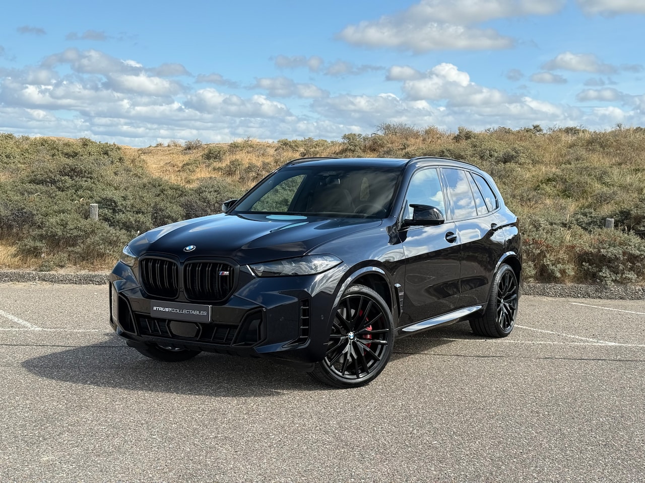 BMW X5 - M60i xDrive | Softclose | Pano | H&K | Sportuitlaat - AutoWereld.nl