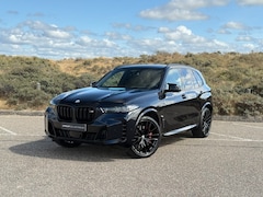 BMW X5 - M60i xDrive | Softclose | Pano | H&K | Sportuitlaat