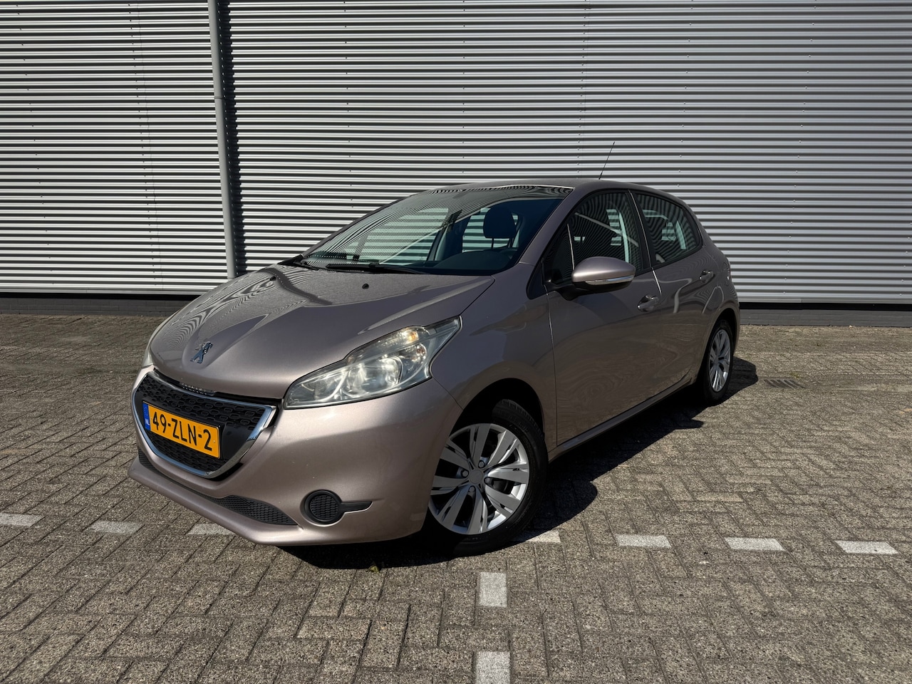 Peugeot 208 - 1.4 Vti Active 1.4 VTi Active,Airco,elec ramen/spiegels,enz - AutoWereld.nl