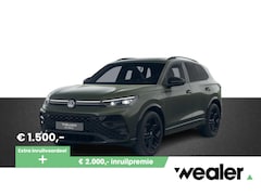 Volkswagen Tiguan - R-Line Edition 1.5 eHybrid 200 kW / 272 PK DSG | Black Style | Panoramadak | Trekhaak wegk