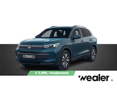Volkswagen Tiguan - Limited Edition 1.5 eHybrid 150 kW / 204 PK DSG | Trekhaak wegklapbaar | Design pakket dar