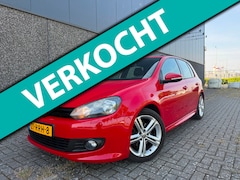 Volkswagen Golf - 1.4 TSI Highline/R-Line/Dakje/DSG/NL Auto/Nieuwe APK en beurt