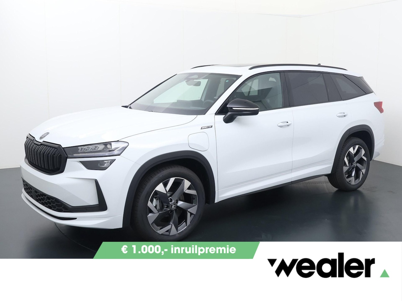 Skoda Kodiaq - Sportline Business 1.5 TSI PHEV 204 PK | Trekhaak | Panorama dak | 19" lichtmetalen velgen - AutoWereld.nl