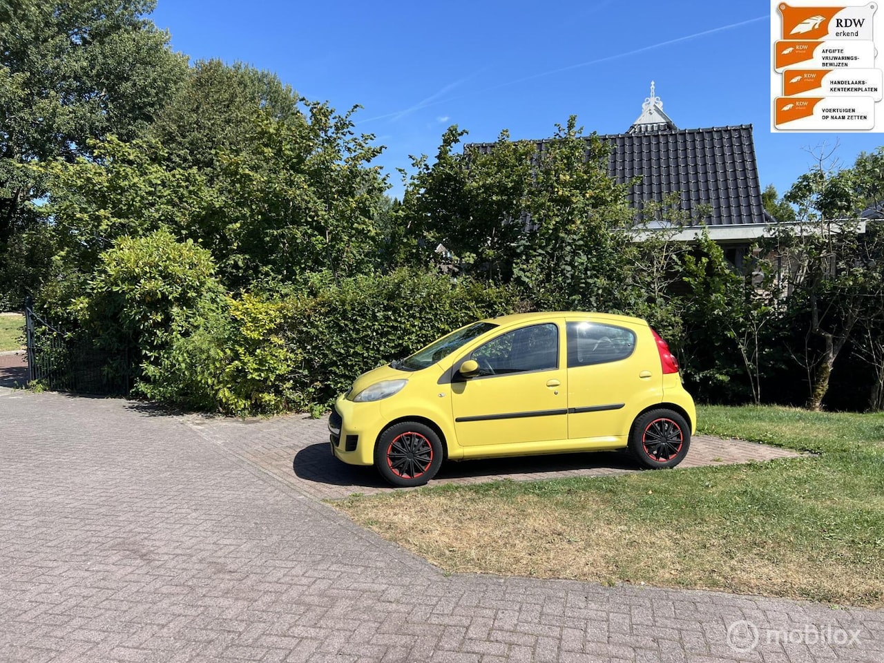 Peugeot 107 - 1.0-12V XS 1.0-12V XS - AutoWereld.nl