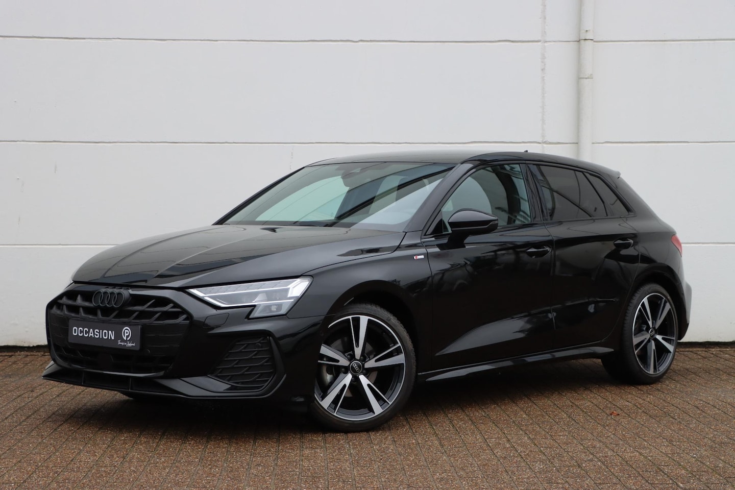 Audi A3 Sportback - 30 TFSI S-Line Edition S-Tronic 115pk - AutoWereld.nl
