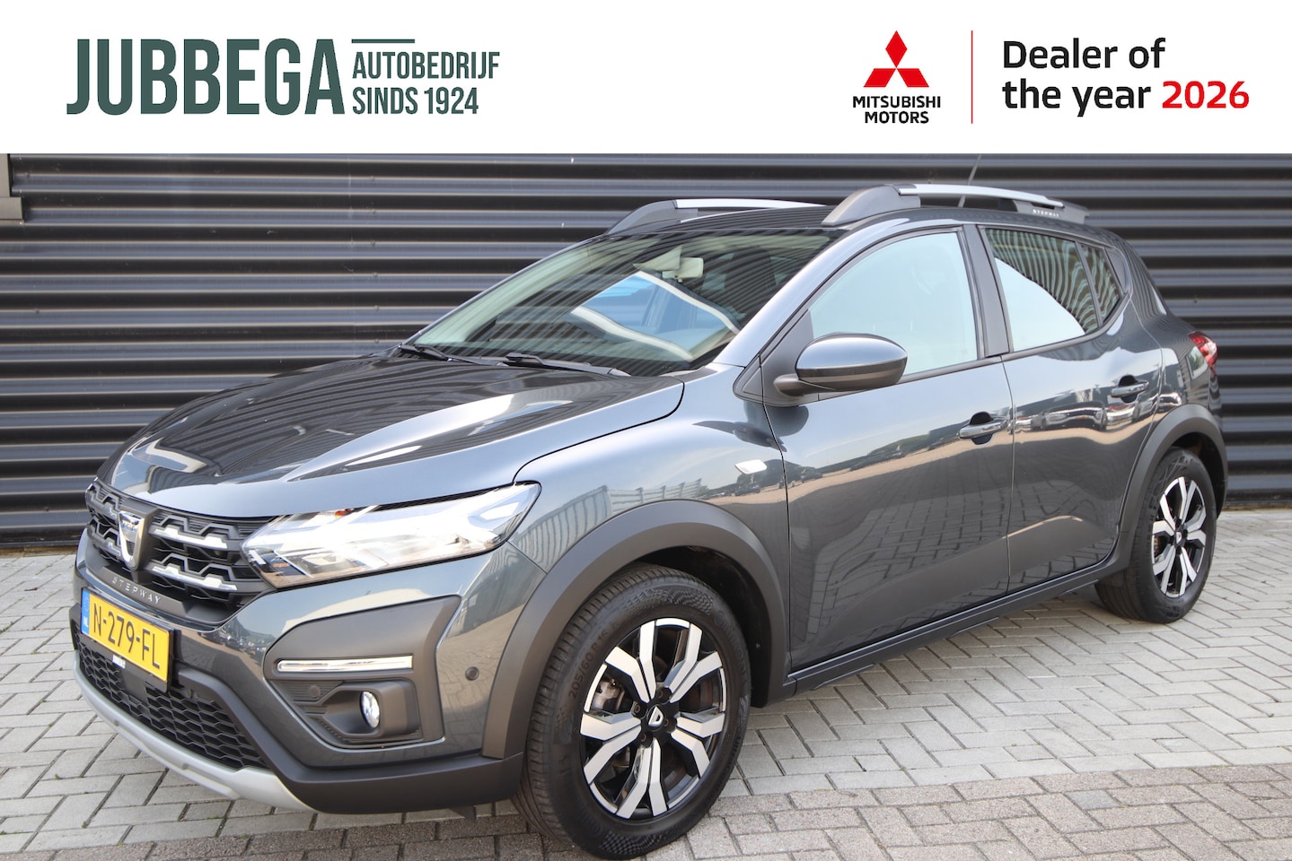 Dacia Sandero Stepway - 1.0 TCe 100 Bi-Fuel Comfort Trekhaak, navi, parkeersensoren, Climatecontrole - AutoWereld.nl