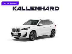 BMW X1 - xDrive23i M-Sport - Pano - Trekhaak - Harman Kardon - Adaptief LED