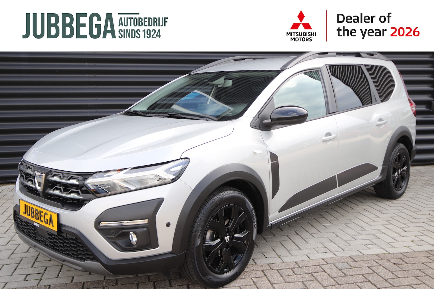 Dacia Jogger - 1.0 TCe 100 Bi-Fuel Extreme 5p. Navi, Camera, Dealer O.H. - AutoWereld.nl