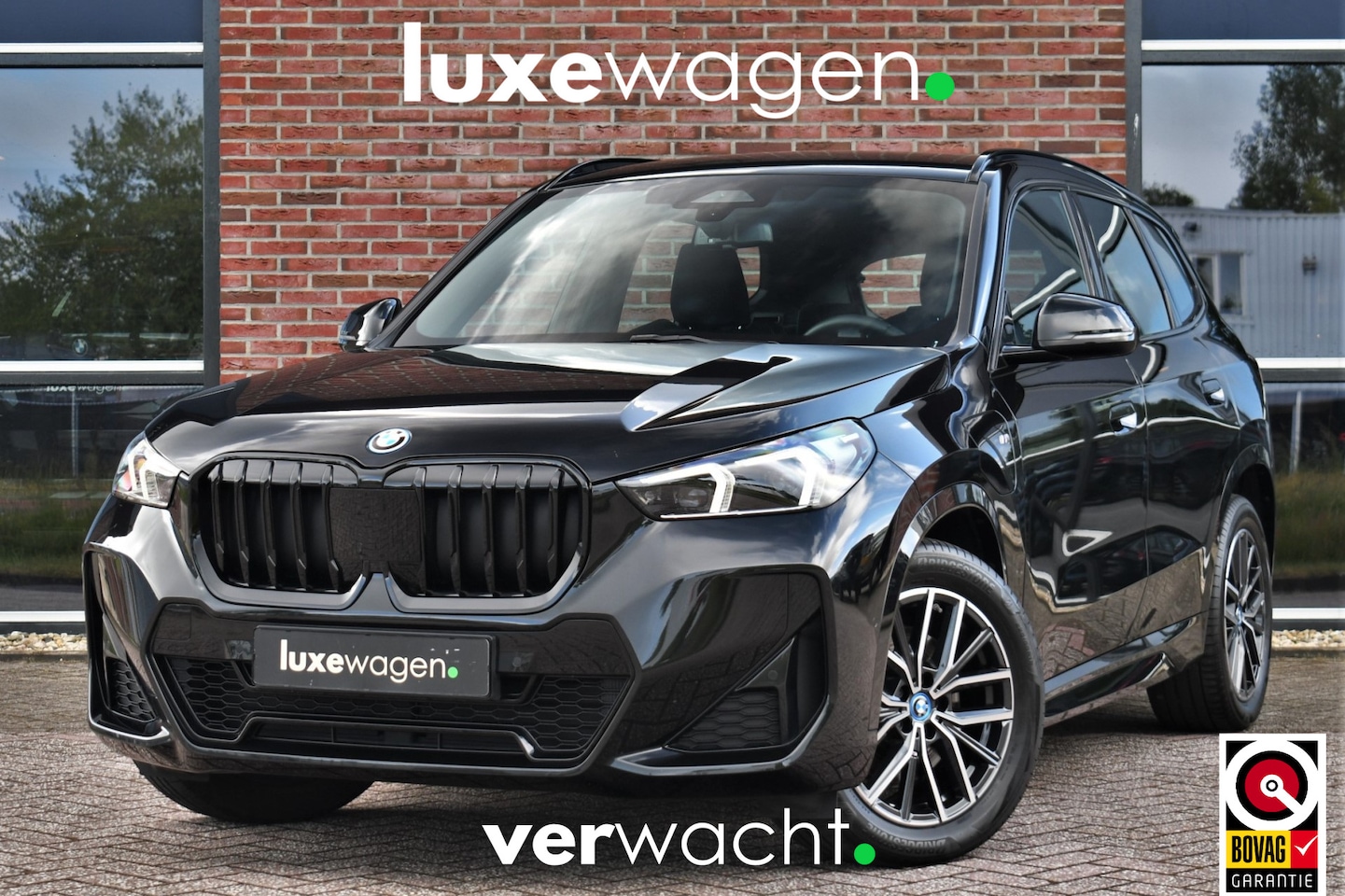 BMW X1 - xDrive25e M-Sport Premium ACC-voorbereiding 18inch Camera AC-Snelladen - AutoWereld.nl