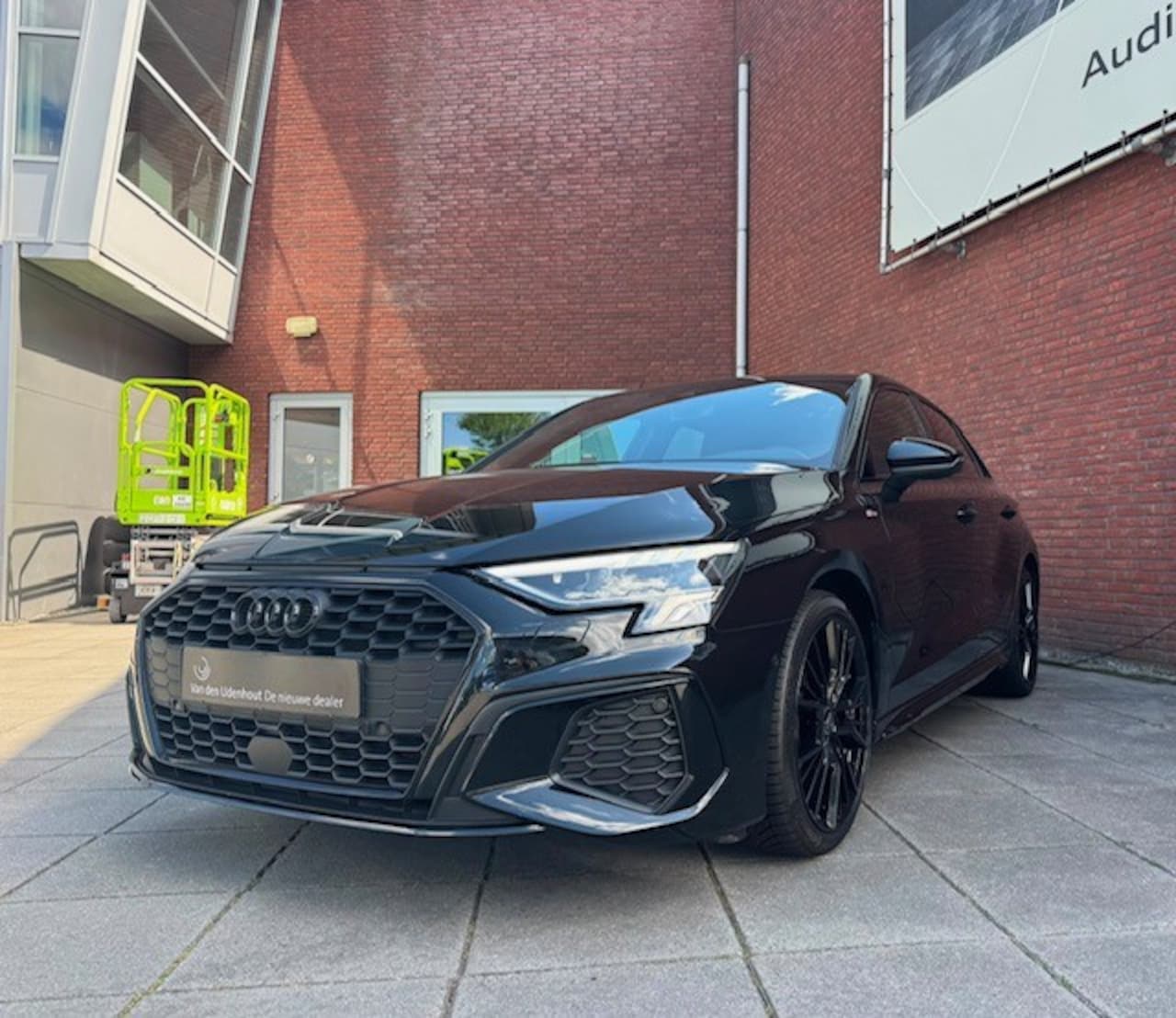 Audi A3 Sportback - 35 TFSI S edition 35 TFSI S edition - AutoWereld.nl