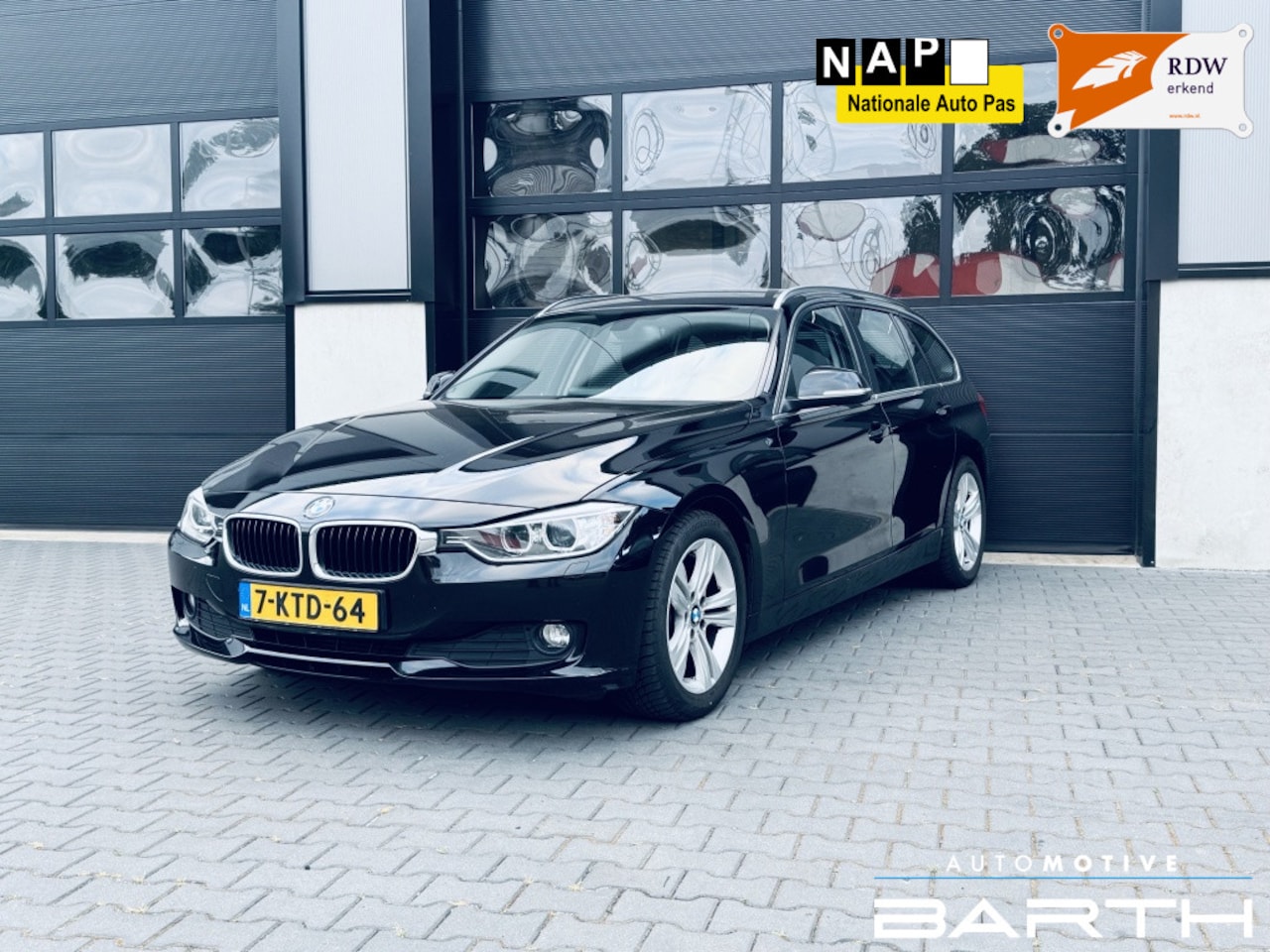 BMW 3-serie Touring - 320d EDE High Ex | NIEUWE MOTOR | M pakket | Clima | Leer | - AutoWereld.nl