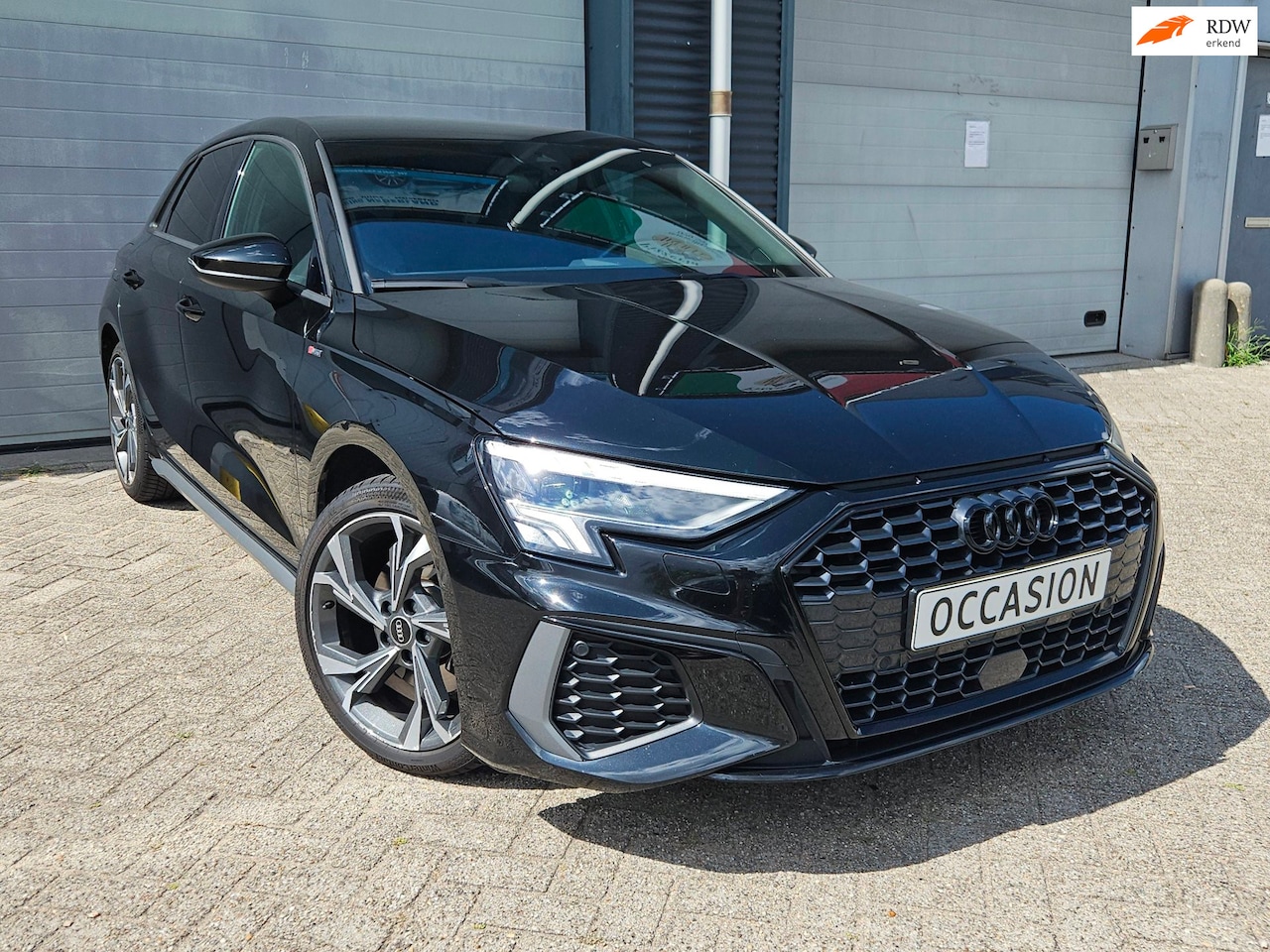 Audi A3 Sportback - 40 TFSI-e 3x S-line Keyless Matrix Memory Camera Virtual - AutoWereld.nl