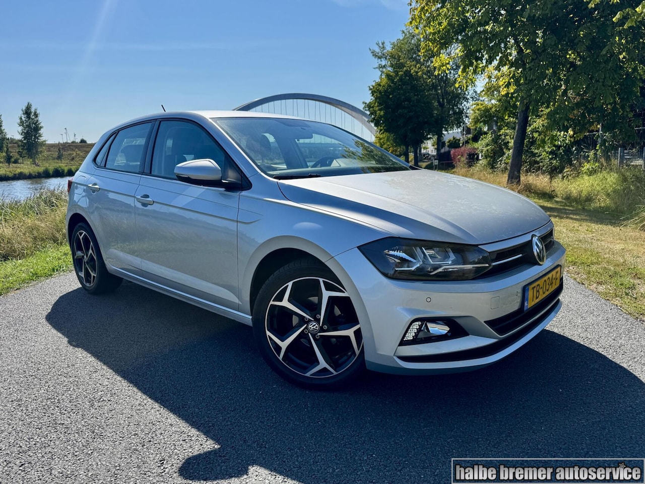 Volkswagen Polo - 1.0 TSI Comfortline|17 inch|Carplay|ACC|PDC - AutoWereld.nl