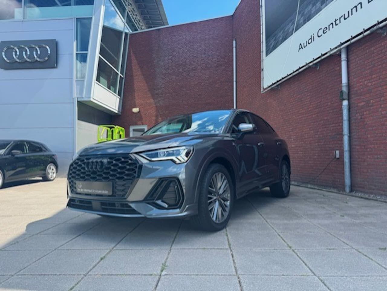Audi Q3 Sportback - 35 TFSI Pro Line S Panoramadak,Achteruirijcamera - AutoWereld.nl