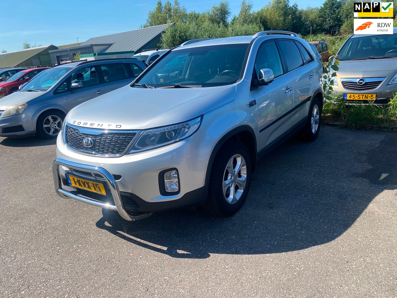Kia Sorento - 2.2 CRDi Plus Pack 2.2 CRDi Plus Pack - AutoWereld.nl