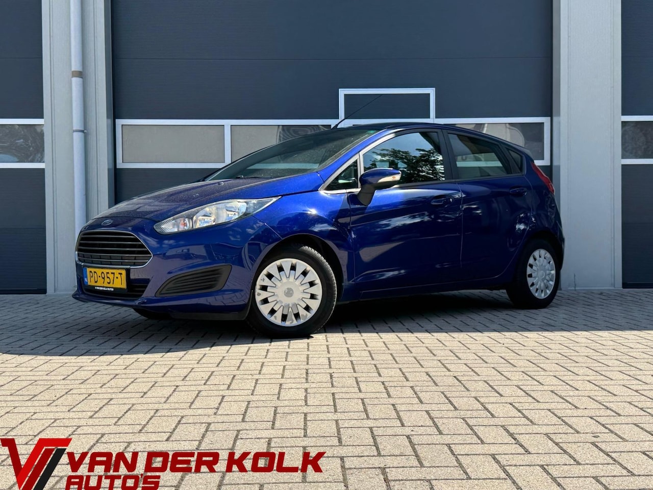 Ford Fiesta - 1.6 TDCi Lease Style | Navigatie | Airco | Cruise - AutoWereld.nl