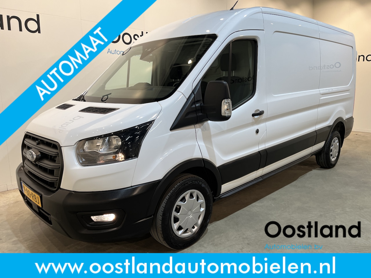 Ford Transit - 350 2.0 TDCI L3H2 Trend 130 PK Automaat / Euro 6 / Airco / PDC / Cruise Control / 3-Zits / - AutoWereld.nl