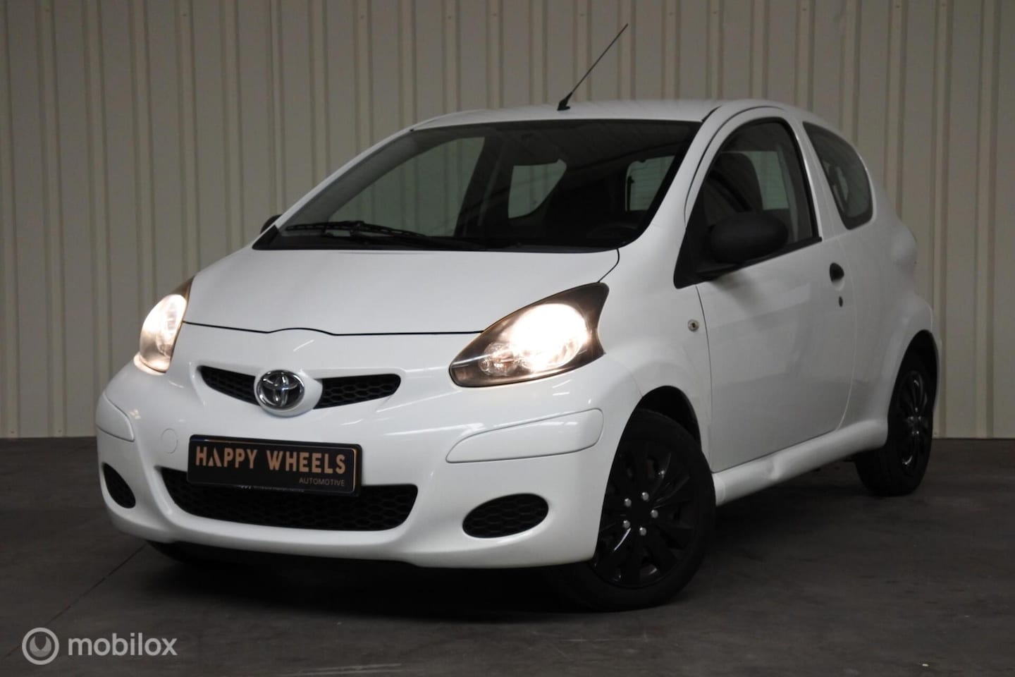 Toyota Aygo - I 1.0-12V Access I CARPLAY! I NAP I Onderhouden - AutoWereld.nl