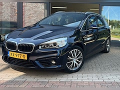 BMW 2-serie Active Tourer - 225xe iPerformance High Executive | Pano-dak | Head-Up | Camera | All-Season | Stoelverwar