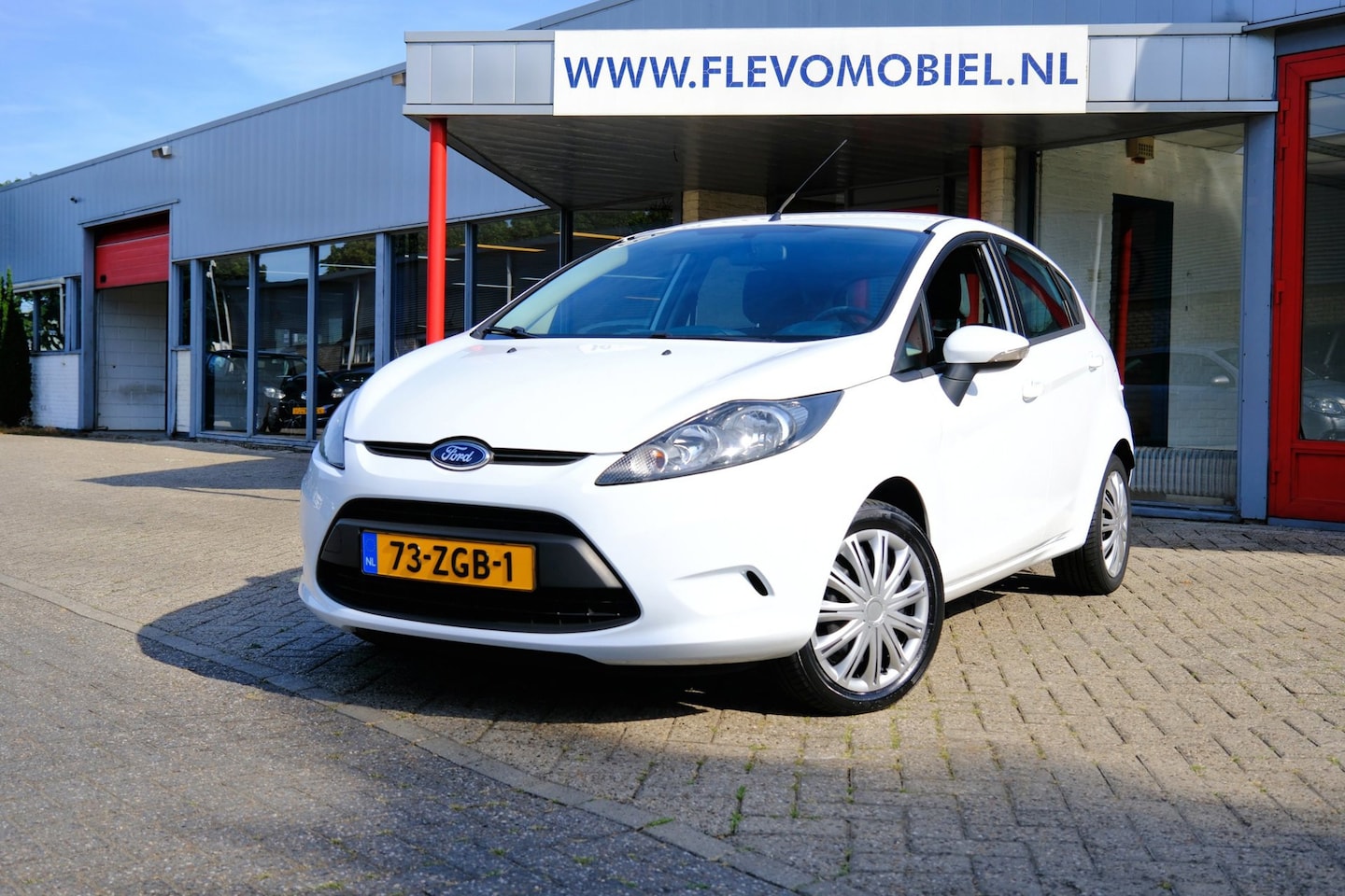 Ford Fiesta - 1.25 Champion 5-drs *66.675km!* Airco - AutoWereld.nl