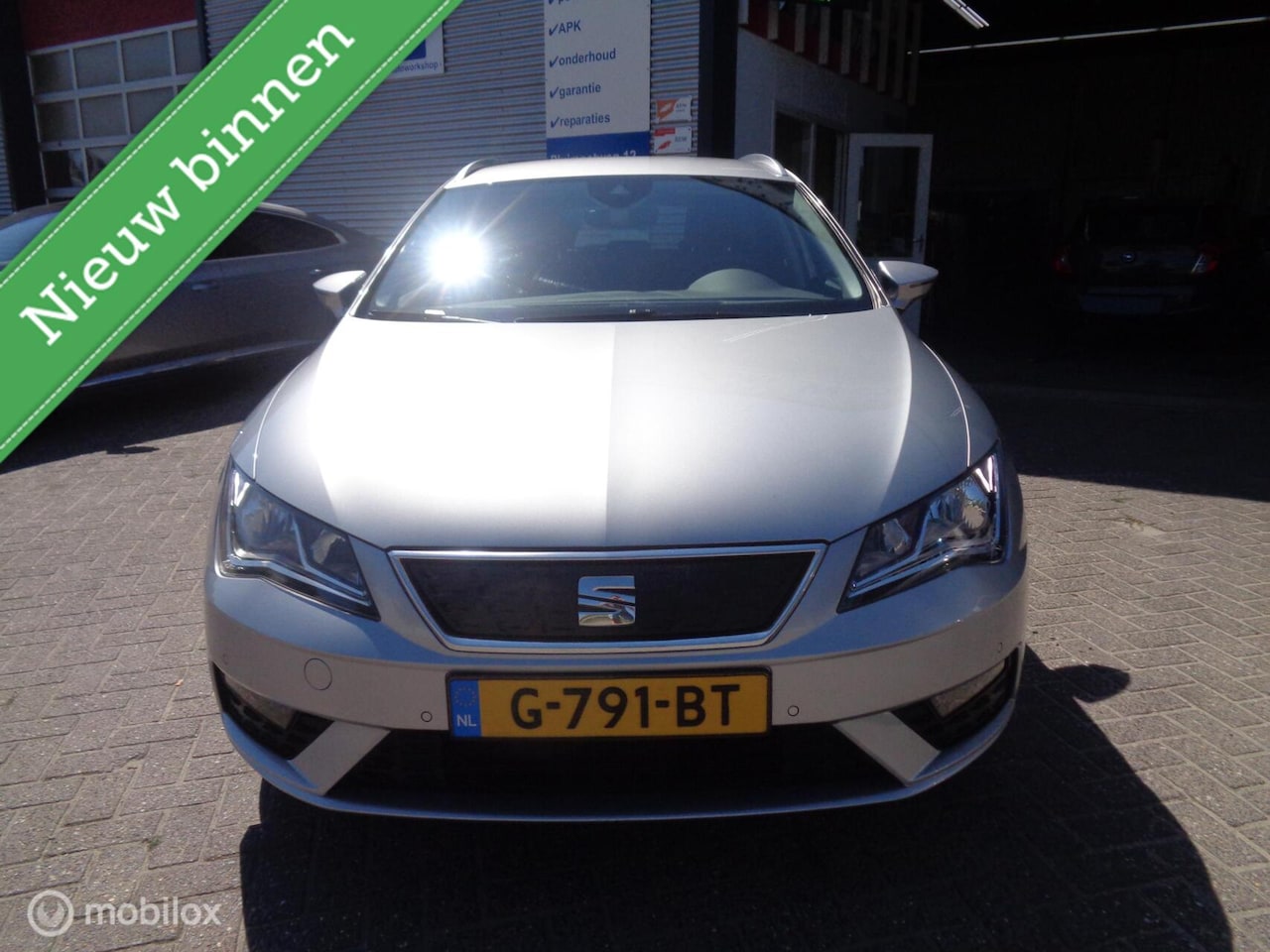 SEAT Leon ST - 1.0 EcoTSI Style Business/Airco/Ecc/PDC/Lm velgen/Apple carplay/Nieuwstaat/NAP - AutoWereld.nl
