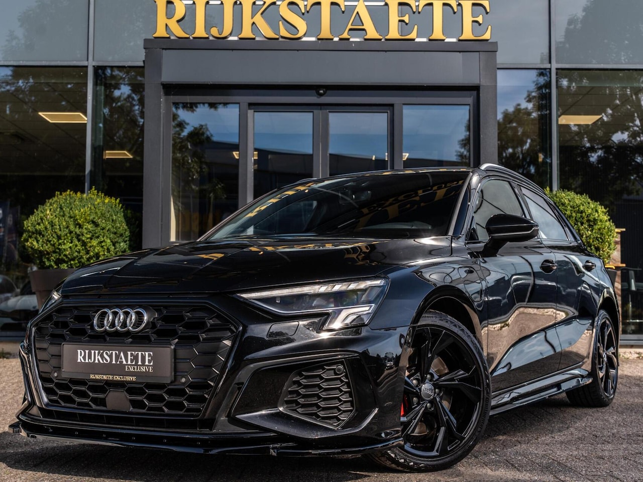 Audi A3 Sportback - 45 TFSI e S-Line Competition|MAXTON|ACC|18 - AutoWereld.nl