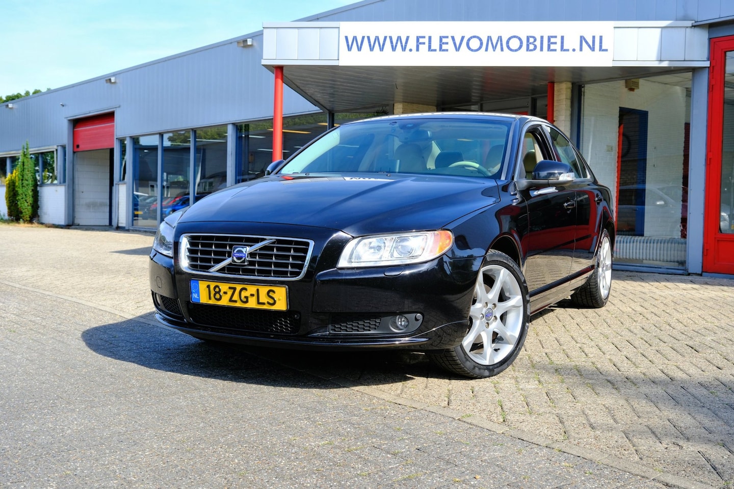 Volvo S80 - 2.5 T 200pk Summum Aut. Xenon|Navi|Leder|Clima|LMV - AutoWereld.nl
