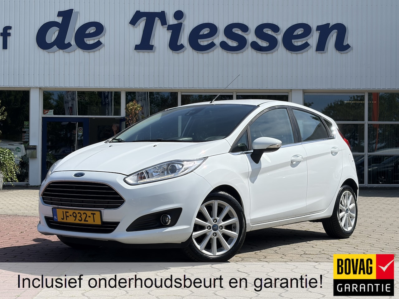 Ford Fiesta - 1.0 EcoBoost Titanium | Navi | PDC | Nieuwe riem | Rijklaar met beurt & garantie! - AutoWereld.nl