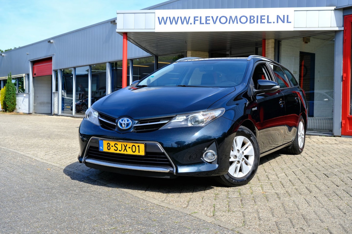 Toyota Auris Touring Sports - 1.8 Hybrid Aspiration Aut. Navi|1e Eig|Cam|Clima|LMV - AutoWereld.nl