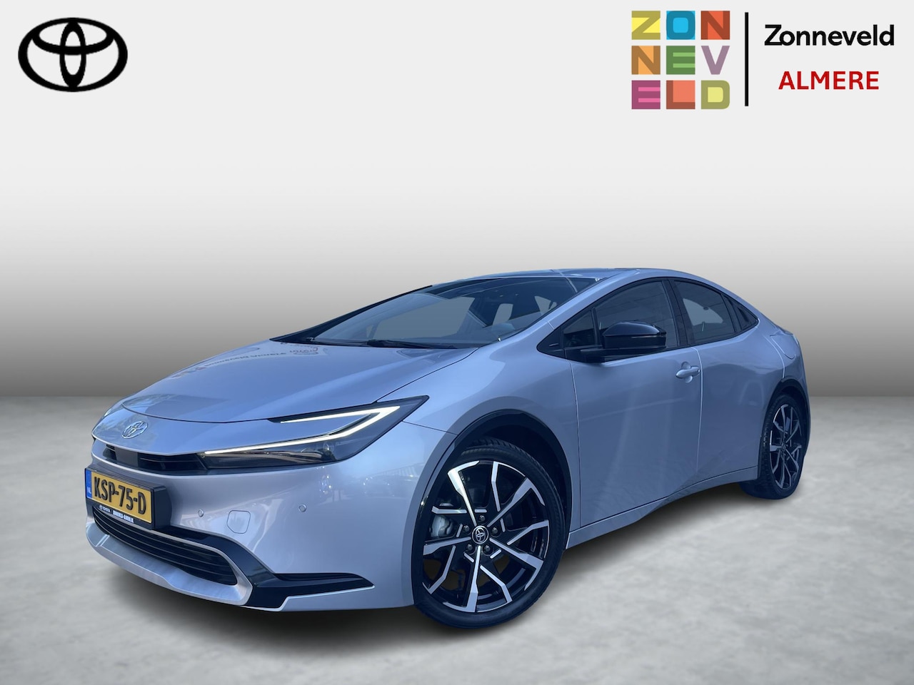 Toyota Prius - 2.0 Plug-in Hybrid 220 Executive All seasonbanden - AutoWereld.nl