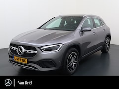 Mercedes-Benz GLA-Klasse - 180 Luxury Line | Pano Memory Multibeam Sfeer Keyless