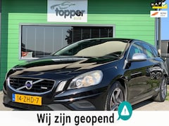 Volvo V60 - 1.6 T3 R-Design|2e Eigenaar|Automaat|Navigatie|Climatronic|CruiseControl|