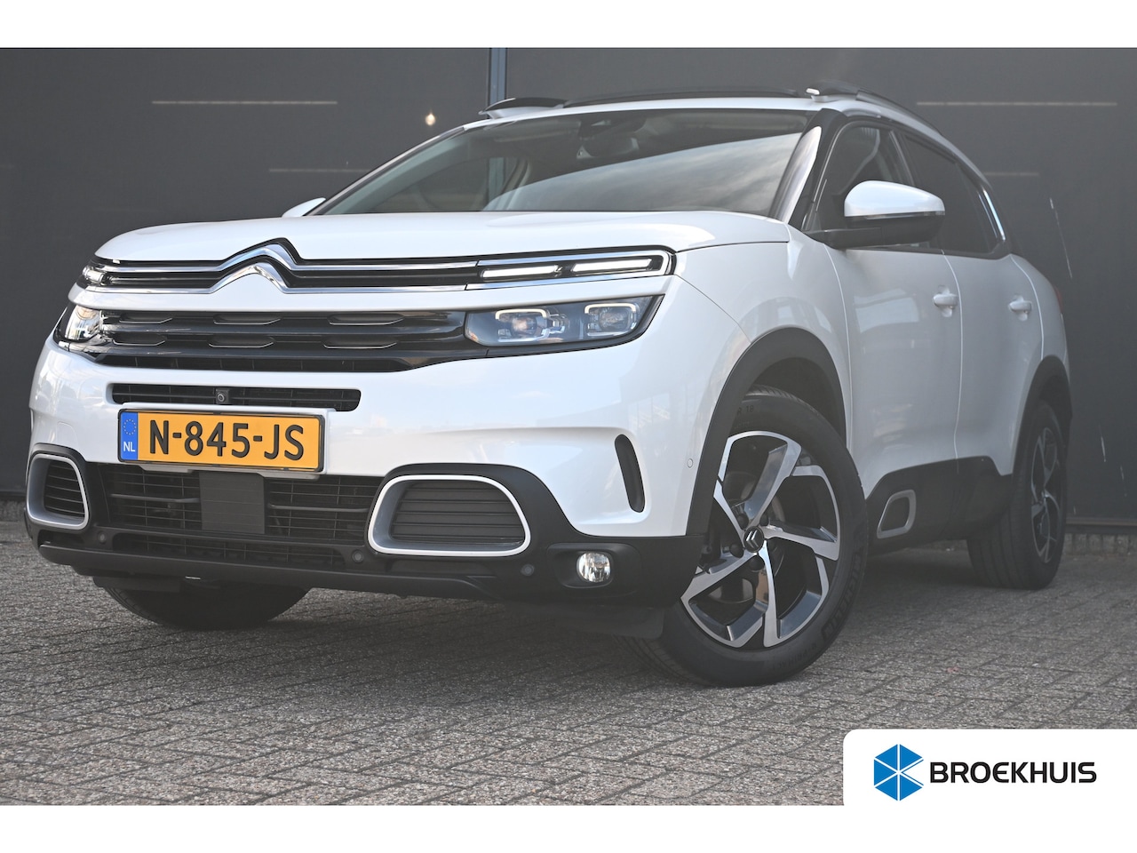 Citroën C5 Aircross - 1.6 PureTech Shine | Adaptive Cruise | Schuif-/Kanteldak | 360 Camera | Dealeronderhouden - AutoWereld.nl