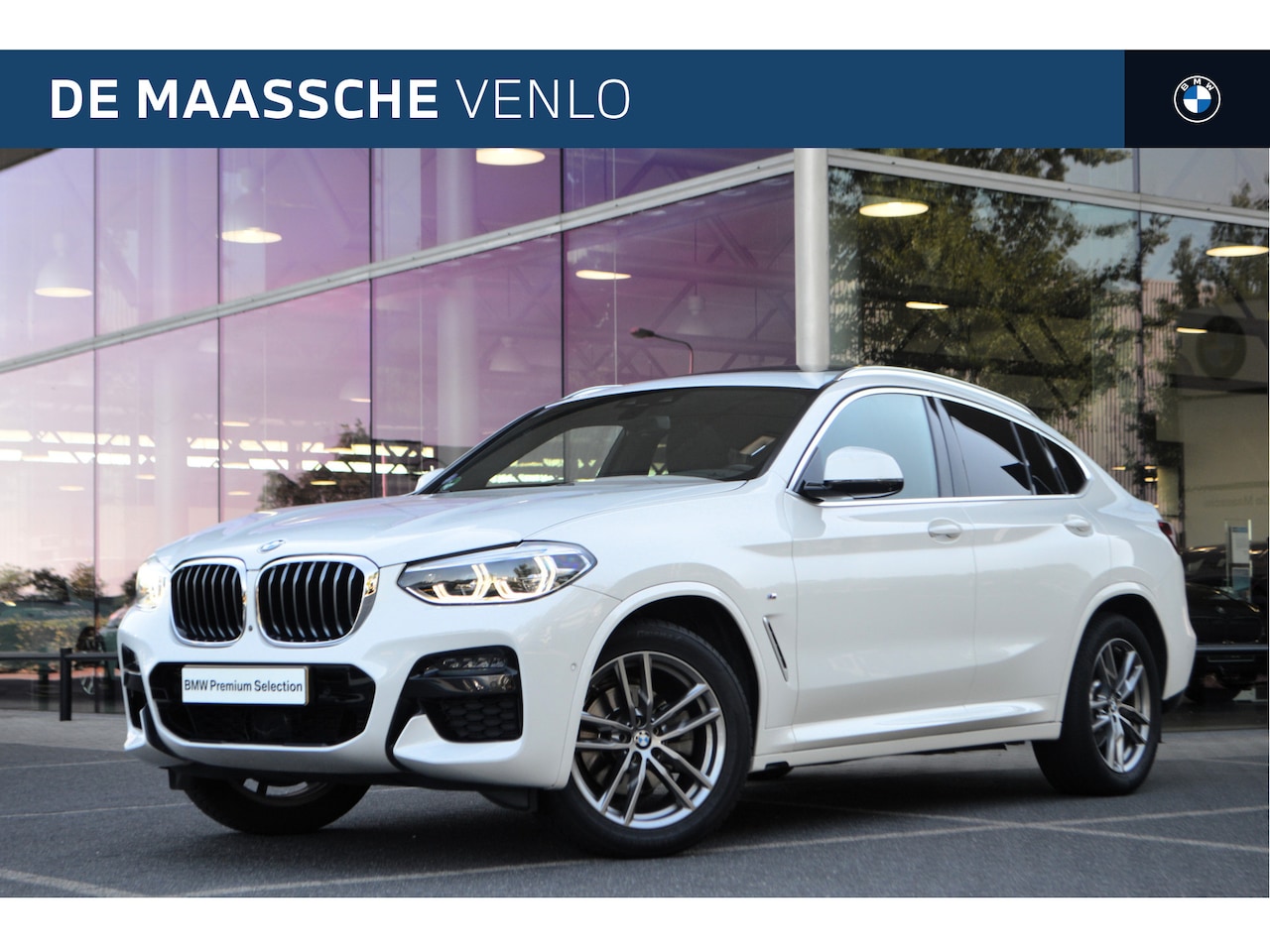 BMW X4 - xDrive20i Automaat / Panoramadak / Trekhaak / Sportstoelen / Comfort Access / Head-Up / Ac - AutoWereld.nl