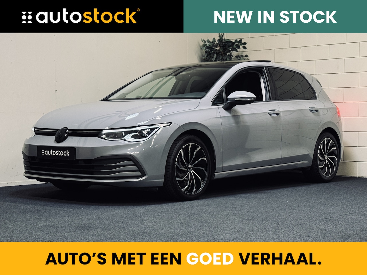 Volkswagen Golf - 1.5 eTSI | Panorama | Memory | IQ | HK Audio - AutoWereld.nl