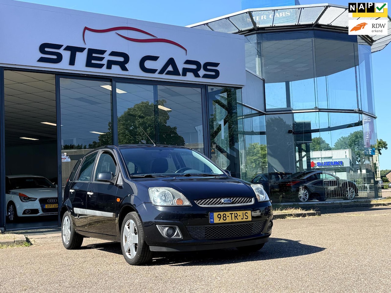 Ford Fiesta - 1.4-16V Futura|Automaat|Airco|P Sensor|NAP|APK| - AutoWereld.nl
