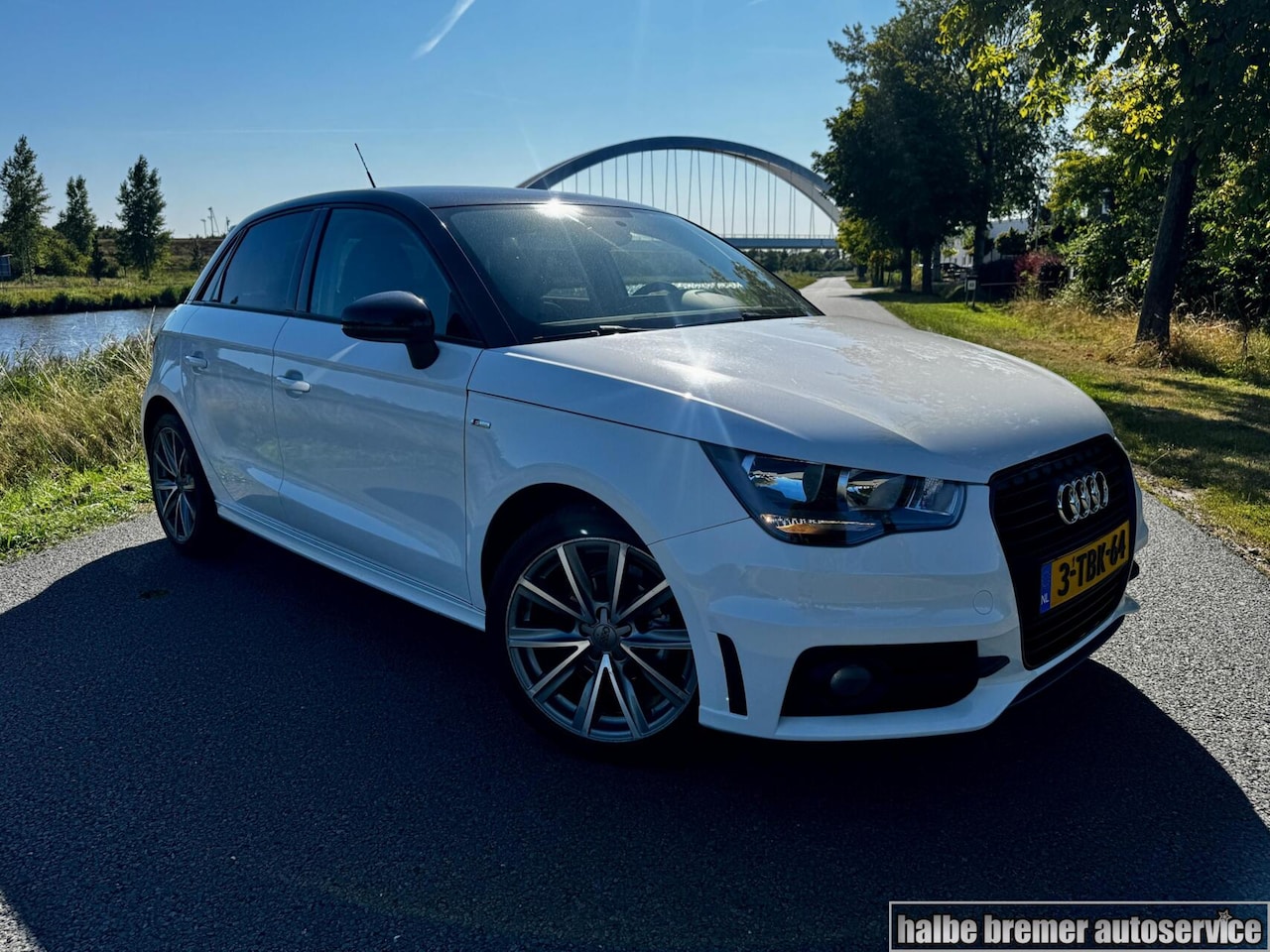 Audi A1 Sportback - 1.2 TFSI S-Line |Cruise|Airco|Navi - AutoWereld.nl