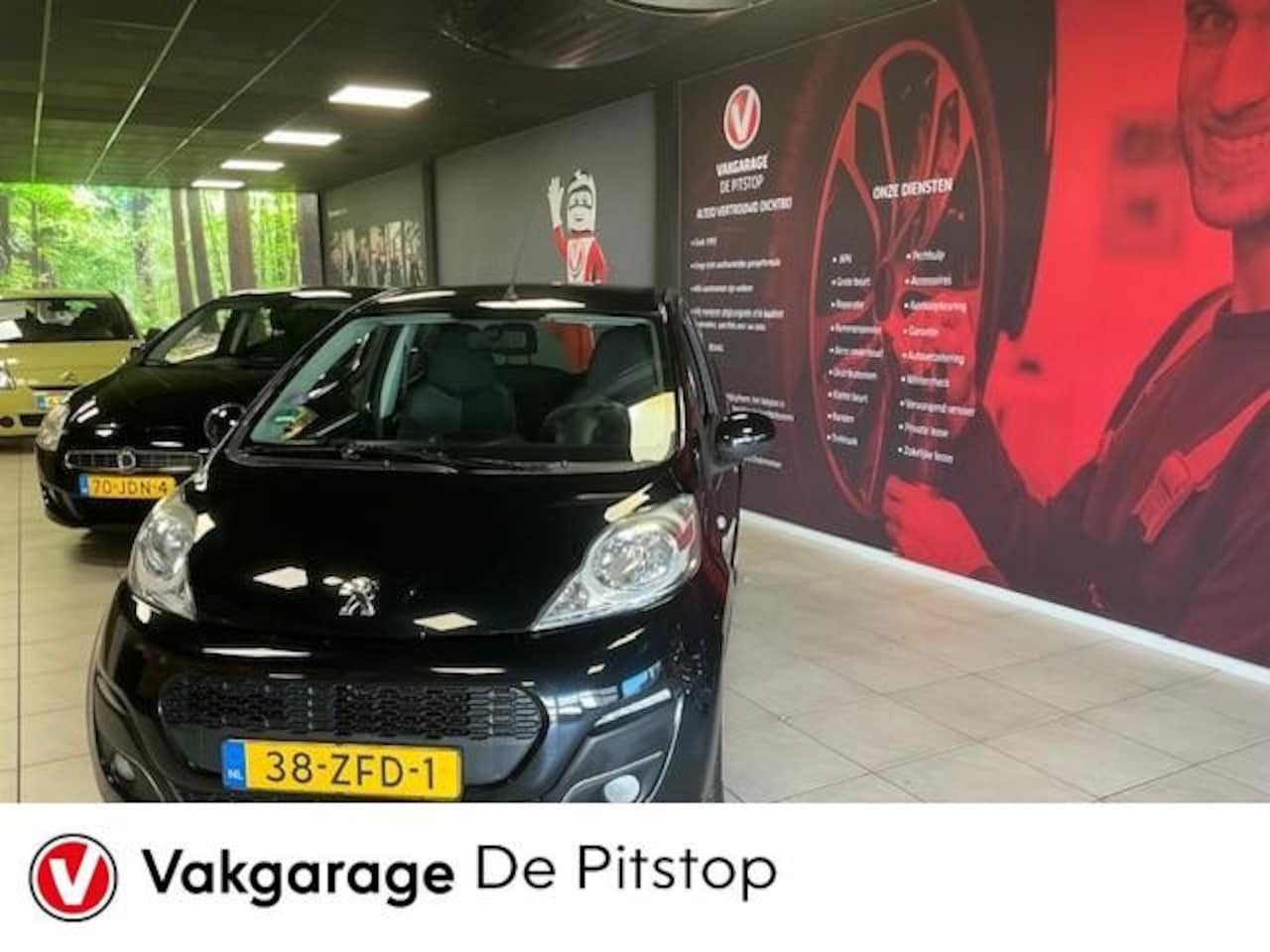 Peugeot 107 - 1.0 Access Accent AIRCO CRUISECONTROL - AutoWereld.nl