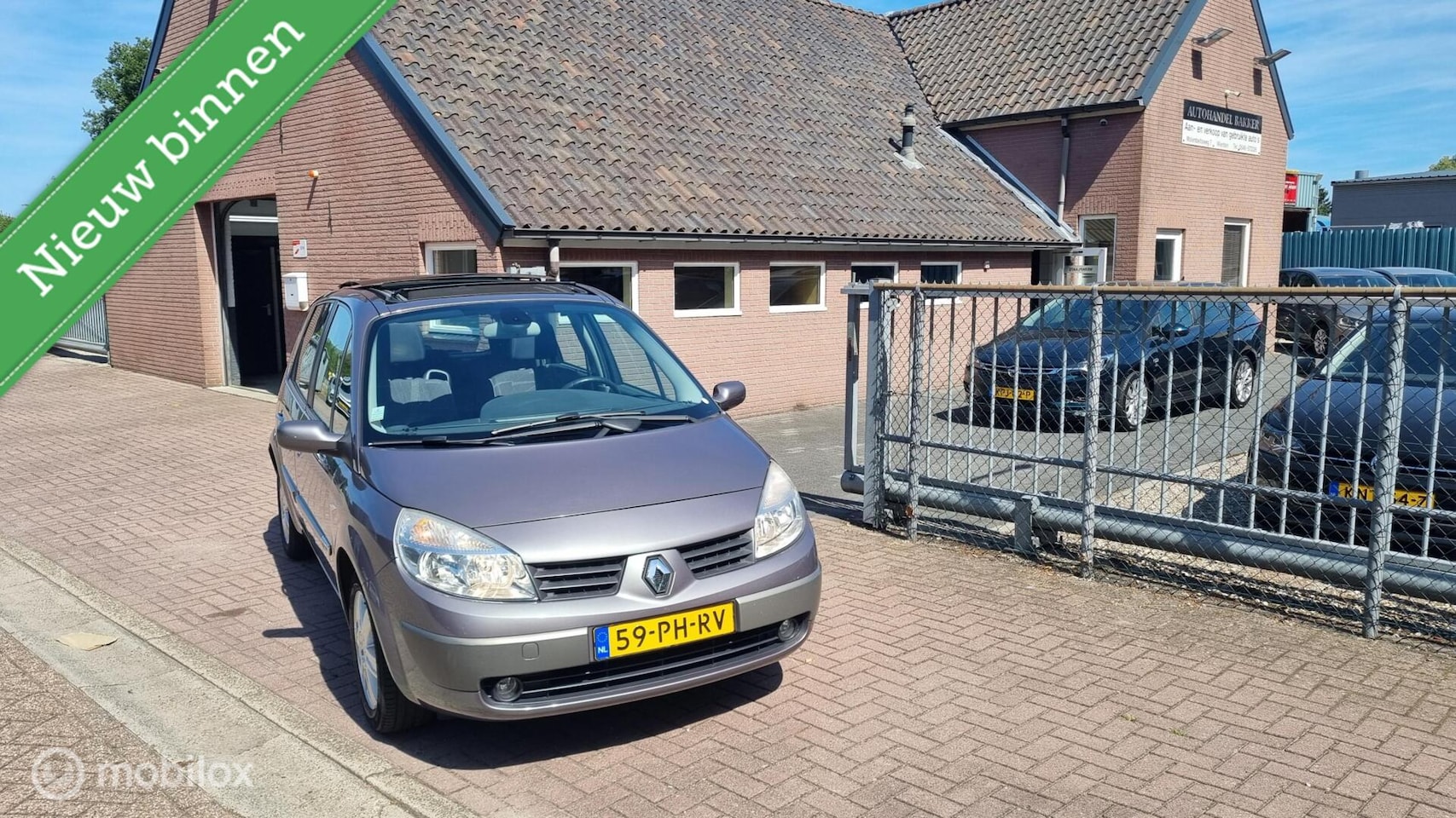 Renault Scénic - 1.6-16V Dynamique Comfort Airco,Trekhaak,Distributieriem vervangen - AutoWereld.nl