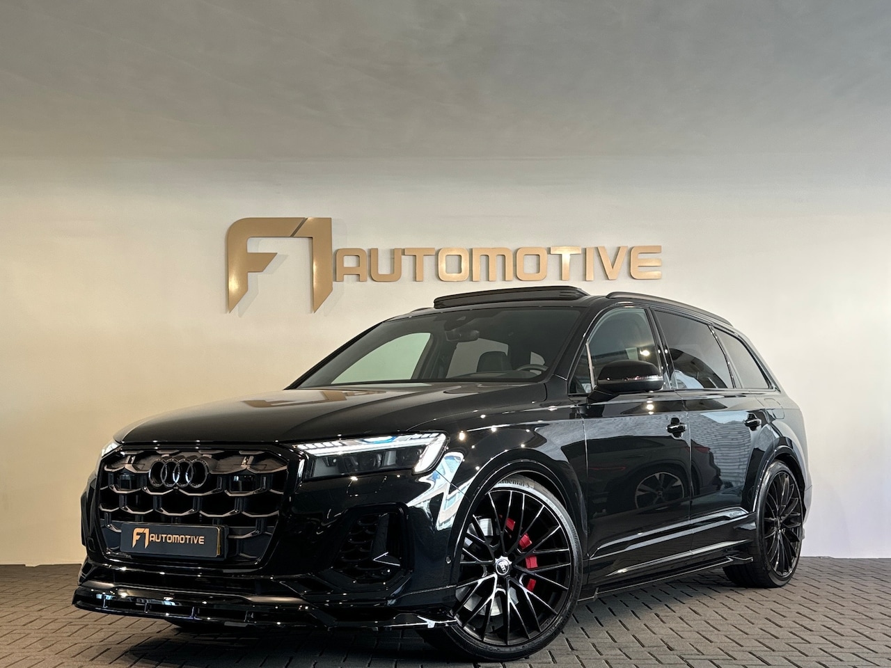 Audi Q7 - 60 TFSI e quattro Pro Line S Competition Pano|4-Wielsturing|Softclose|Trekhaak|360 - AutoWereld.nl