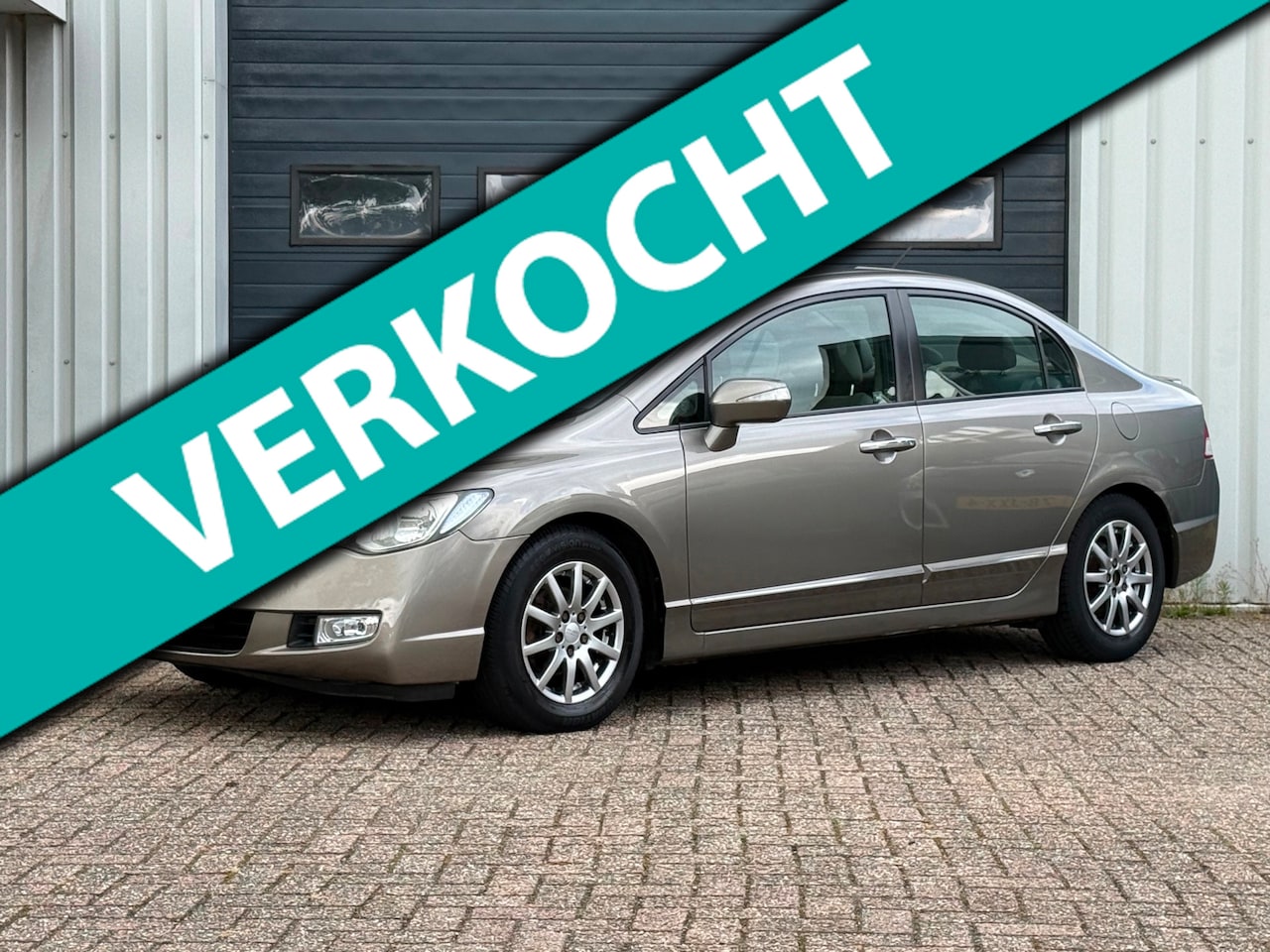 Honda Civic - 1.3 Hybrid Elegance 1e EIG/AUTOMAAT/CLIMA/CRUISE - AutoWereld.nl