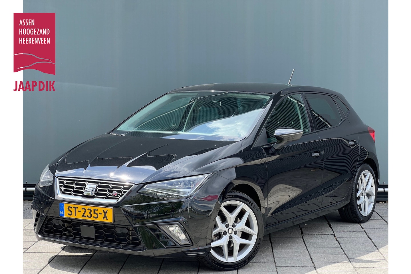 SEAT Ibiza - BWJ 2018 | 1.5T 150PK EVO FR Bus Intense | CAMERA A | CLIMA | NAVI | FULL LED | CARPLAY | - AutoWereld.nl